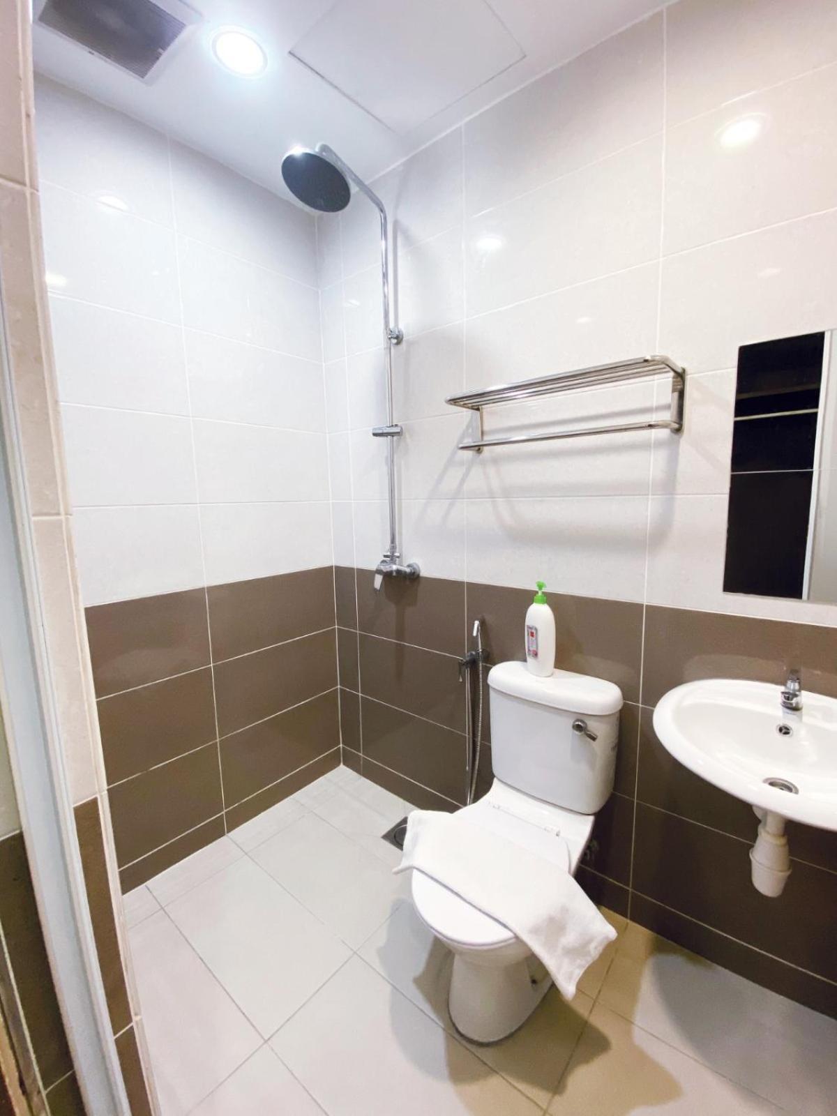 Timez Business Hotel Cheras Eksteriør billede